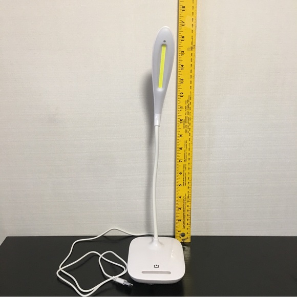 USB Rechargeable LED Dimmable Touch Sensor Desk lamp bendable w/ night light - Picture 9 of 9